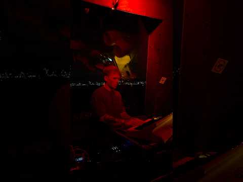 A night to remember, ‘Let Me Know’ release at The Crane, Amsterdam 💛 #electronicmusic #newrelease