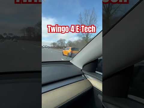 Nouvelle Twingo￼ 4 électrique : que j’ai aperçu sur la route ￼