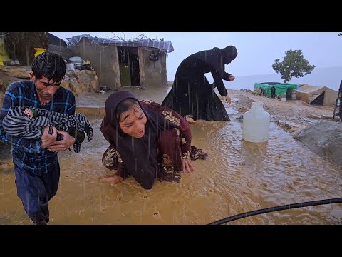 🌧️ Heavy rain destroys nomadic family home 🌪️