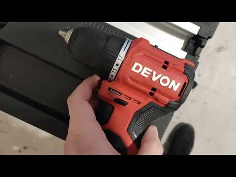 Шуруповерт Devon 5208 12V в сравнении с Metabo BS10.8 Powermaxx