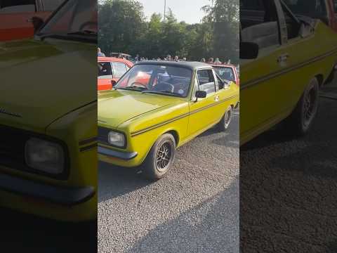 Talbot Chrysler Hillman Avenger cabriolet Launderette style convertible Humber Bridge Classic Car