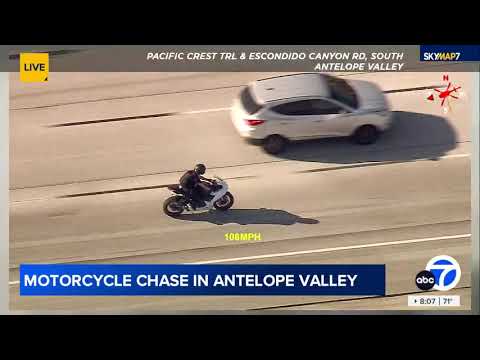 Motorcycle chase in Santa Clarita