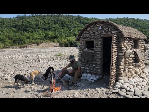 1month  14days with dogs away from home in a deep river fishing getting light and flour in the wild