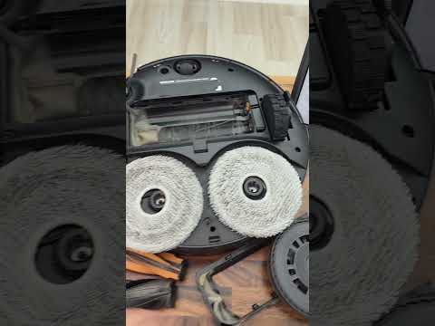 Robot Vacuum Gets DISGUSTING After 3 Months #shorts #cleaning #yuck