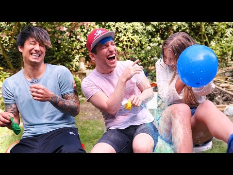 Helium Challenge mit Wasser Bestrafung💦 | Mit Julia Beautx & Julien Bam