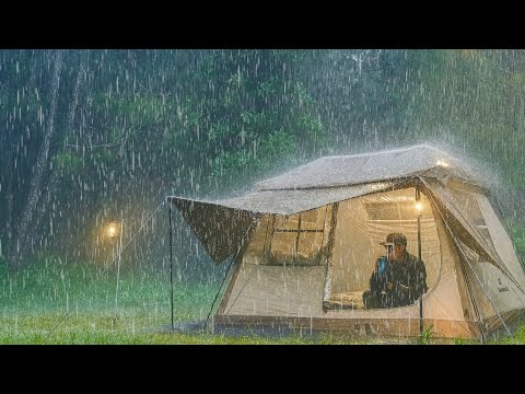 AMAZING‼️HEAVY RAIN CAMPING 🏕RELAXING IN A WARM TENT WITH THE SOUND OF RAIN ON THE TENT ROOF (ASMR)
