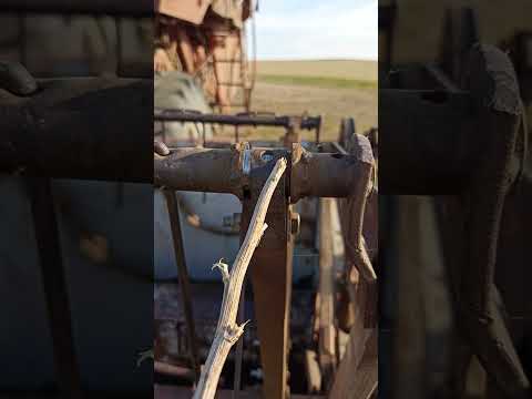 СК-5 Нива Ремонт мотовило на поле.