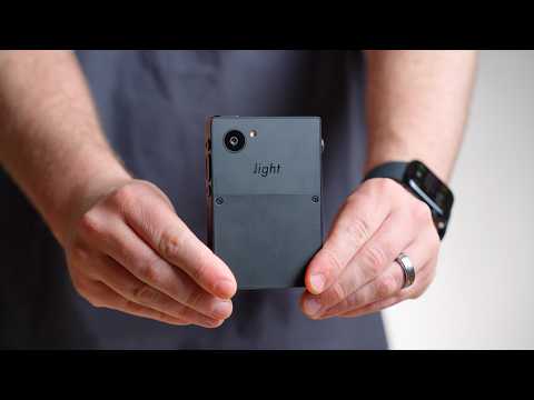 Light Phone III Review / The Minimalist’s Dream Phone?