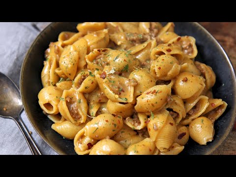 Laura Vitale Makes Homemade 'Hamburger Helper'