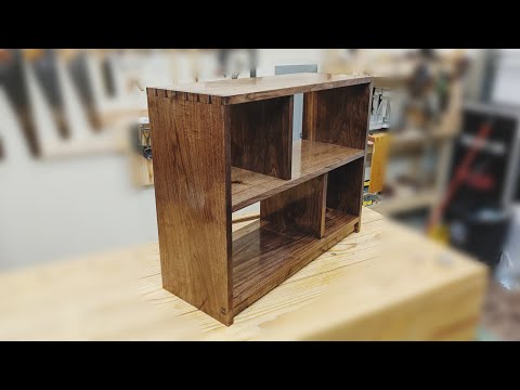 Making a Modern Dovetailed Bookcase - silent woodworking