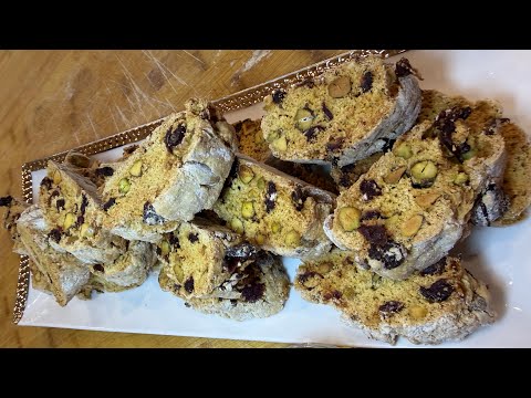 Cucina Palermo’s Cooking Show: Pistachio cranberry biscotti 🎄