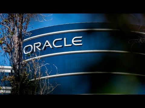Oracle’s $300B AI Bet Becomes Bubble Barometer