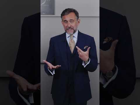 What is Conservative Business Dress?