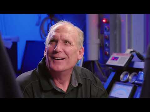 ENGINE MASTERS S4E51 You're Gonna Need a Bigger Plenum