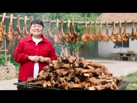 【Sha Beixiajie】Second sister sent a big piece of lamb ribs. Xiajie picked up some pepper leaves to