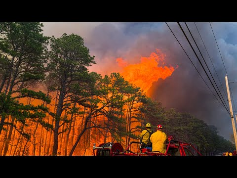 Jones Road Wildfire Ocean County New Jersey (EXTREME WILDFIRE BEHAVIOR) OVER 15,000 ACRES BURNT
