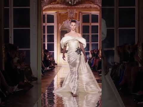 Experience the ZUHAIR MURAD Couture Spring 2025 show.