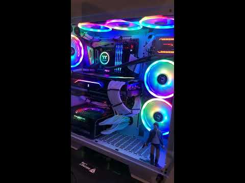Thermaltake VIEW 71 Snow Edition Build