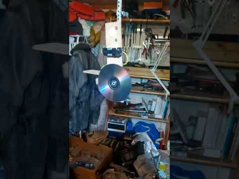 Gyrating wind attraption