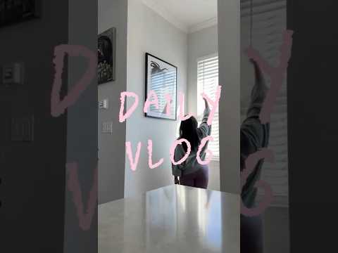 Monday Mini Vlog | Slow Start to My Day