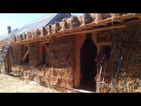 Maison en paille porteuse