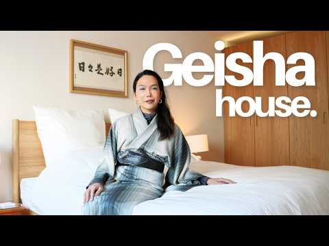 Minimalist Japandi Meets Mid-Century Modern (Berlin 2200€ Apartment Tour)