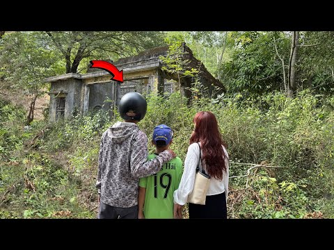 They COULDN’T BELIEVE Their EYES Returning to Their OLD COUNTRY HOUSE .