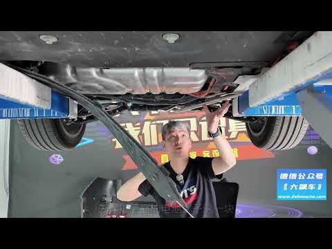 零跑C10：看了底盘恍然大悟，实惠就是这么来的！