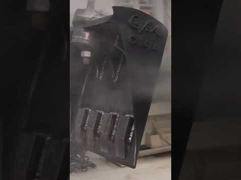 How This Hydraulic Chisel Cuts Through Solid Rock