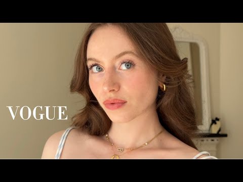 Vogue Beauty Secrets by Juliette - simple makeup look