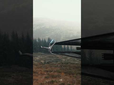 Who recognizes the scene?