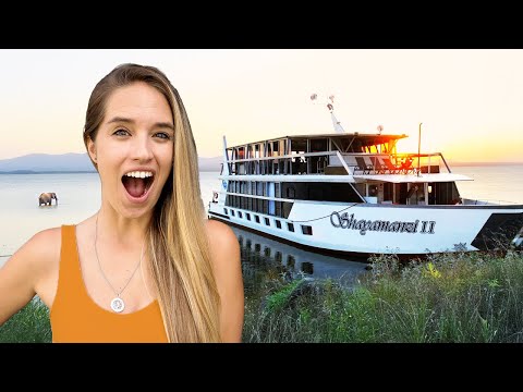 Living on a Safari Houseboat in South Africa (Jozini Dam)