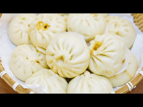 The BEST Pork Steamed Buns | Chinese Bao Buns Recipe (猪肉白菜包子)