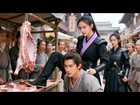 The young man humiliated by the female soldier was actually the True God of Martial Arts.