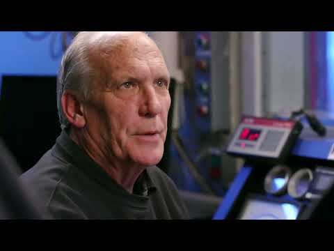 ENGINE MASTERS  S4E42  SBC Dual Plane Shootout