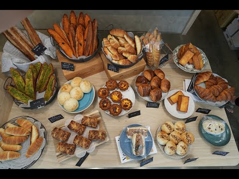 你覺得開麵包店浪漫嗎？ Different from you expected：A day working in a bakery  [ENG SUB]