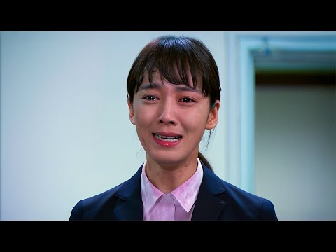 She got pregnant by her boyfriend while still in school, but he abandoned her.