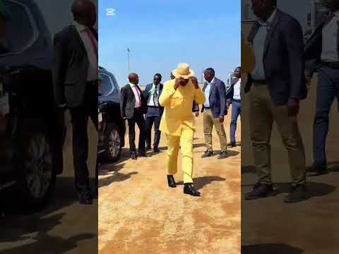 Isn't Museveni the King of the East African Community?🇺🇬  #m7 #uganda #museveni #updf #museveninews