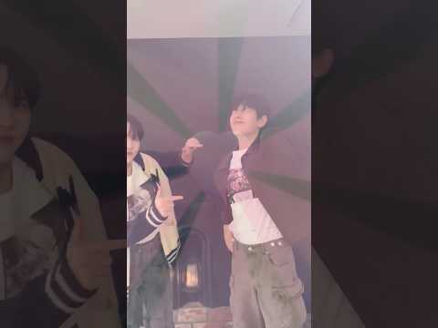 백 투 더 2019🕰 #던져챌린지 with 김동한 선배님 😝 #위아이 #WEi #장대현 #김동한 #JANGDAEHYEON #KIMDONGHAN