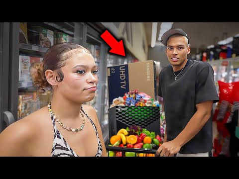 Yonna and Marlon Go Shopping..