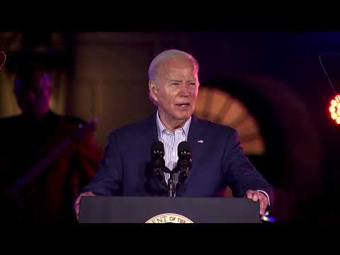 Biden marks Juneteenth, honoring activists | REUTERS