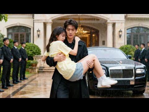 穷女孩被赶出家门，一个残暴的CEO救了她，给她所有宠爱！