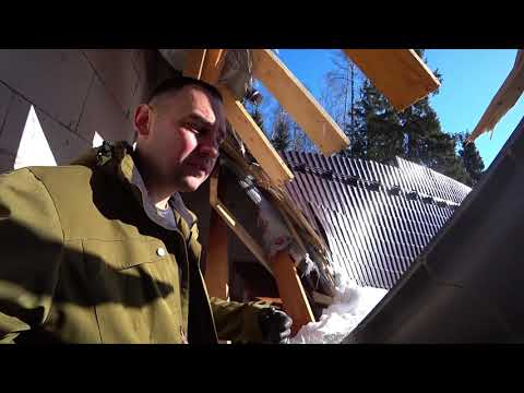 When the roof is out of place, the customer trusted the builders