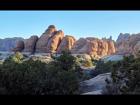 NEEDLES Canyonland National Park Episode 2-Part 1 w Gorgeous Mozart Clarinet Concerto Classic Music.