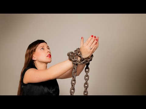 У меня токсичная мать. Психолог Марина Линдхолм