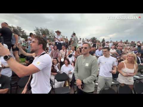 PM Anthony Albanese booed on arrival at Bondi vigil