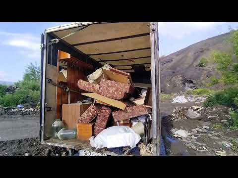 очередной вынос с хаты, куча монет, железо и медные провода