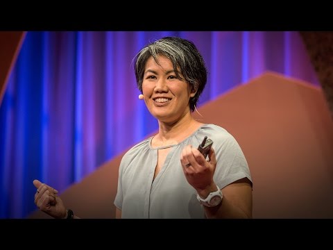 Rochelle King: The complex relationship between data and design in UX