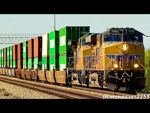 LONG FREIGHT TRAINS 3 !!! (200+ Cars)
