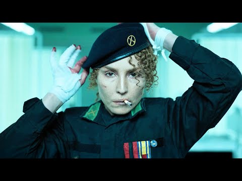 为母则强！顶级女兵王疯狂复仇，一人横扫整个特种部队！一口气看完《黑蟹行动》